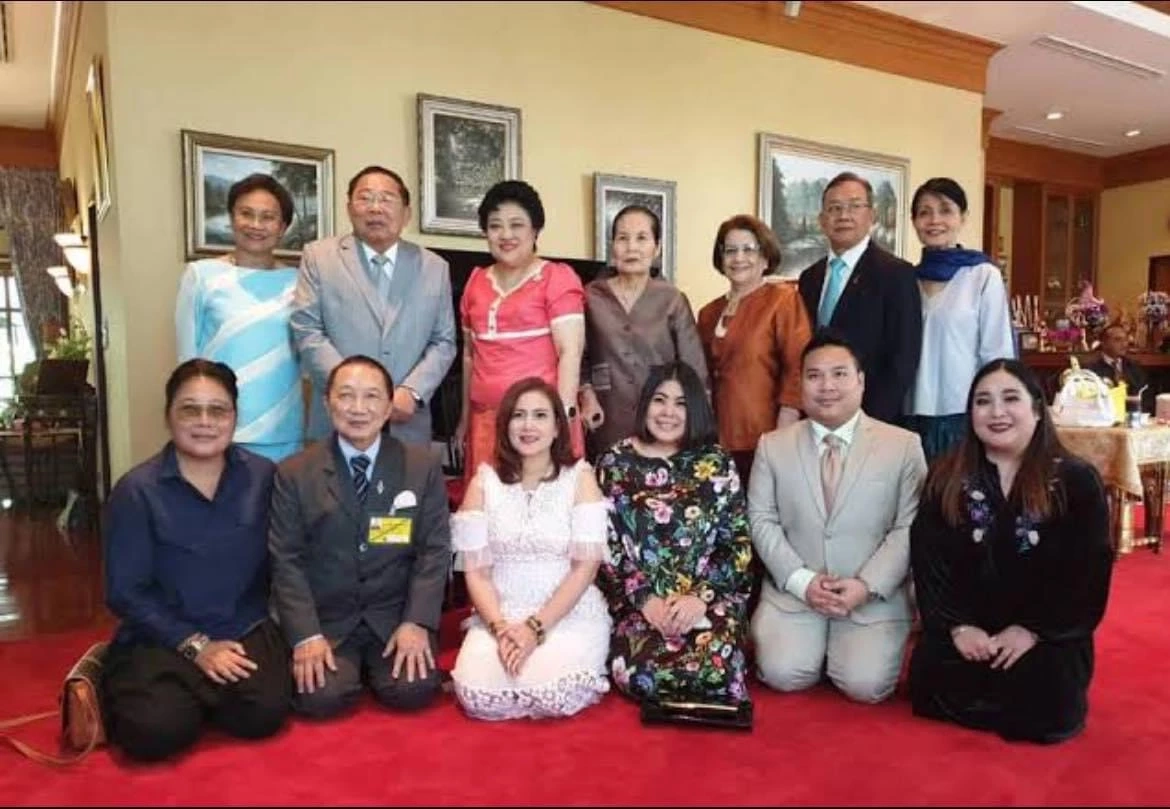 พระราชทานน้ำหลวงอาบศพ ม.ร.ว. สมลาภ กิติยากร เลขานุการ กรมหมื่นสุทธนารีนาถ