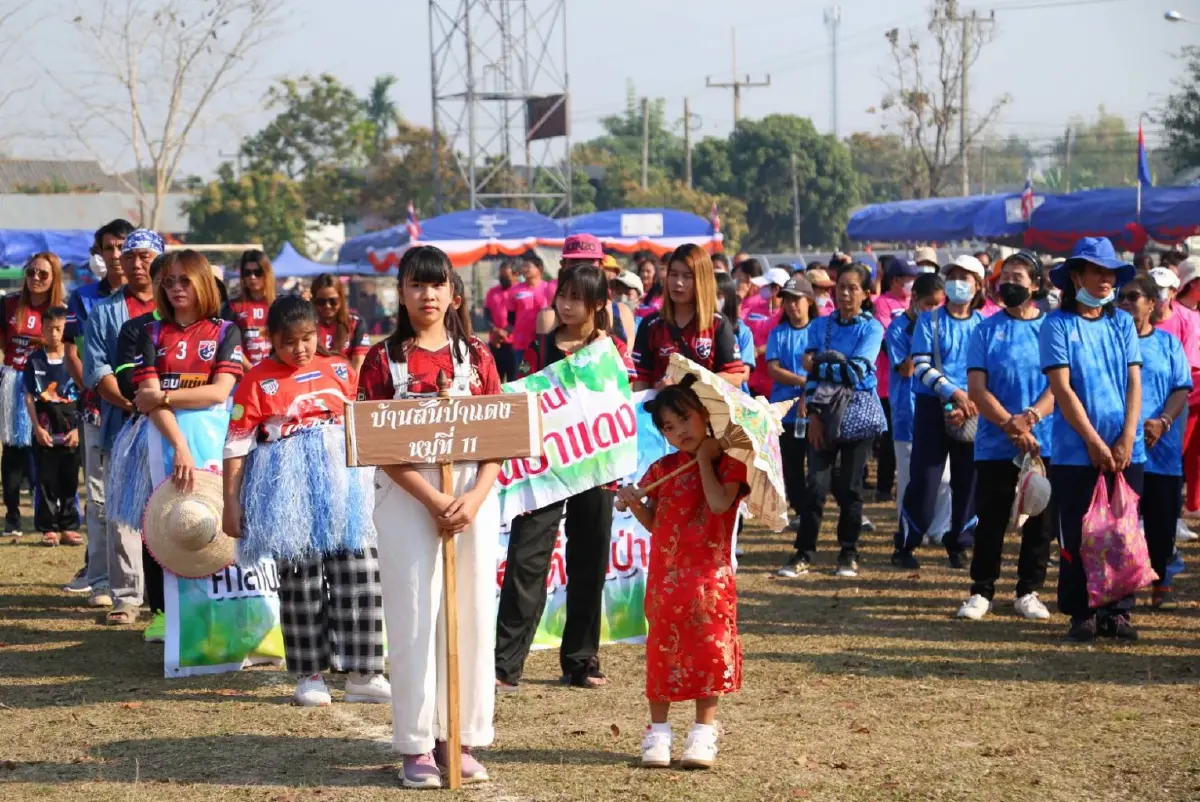 ฟิตจัด! "ธรรมนัส" ลงพื้นที่ให้กำลังใจ แข่งขันกีฬาเยาวชน-ปชช. สร้างปรองดอง