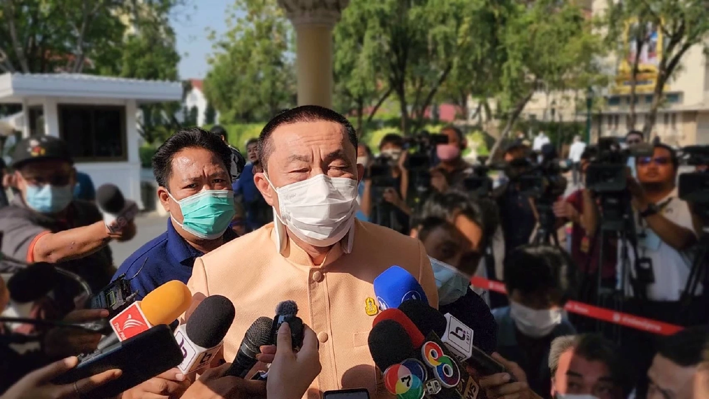 “ศักดิ์สยาม” เสียงแข็ง ! แจงได้ รอ “ชูวิทย์” ยื่นหลักฐานทุจริต “นายกฯ”