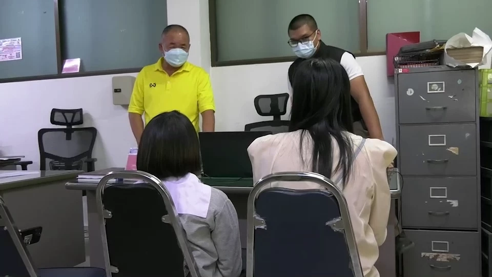 สลด! ปู่เลี้ยงพาหลานชายอีก 3 รุม ขืนใจ ด.ญ. วัย 13 นาน 4 ปี เศร้าบอกใครก็ไม่สนใจ