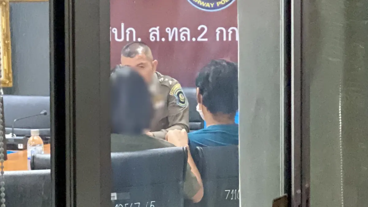 แจ้งข้อหา "ฆ่าเจ้าพนักงาน" หนุ่มวีออส ซิ่งเบียดชน ตร.ทางหลวง เสียชีวิต