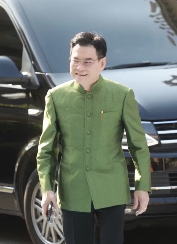 จุรินทร์ ลักษณวิศิษฎ์ หัวหน้าพรรคปชป.