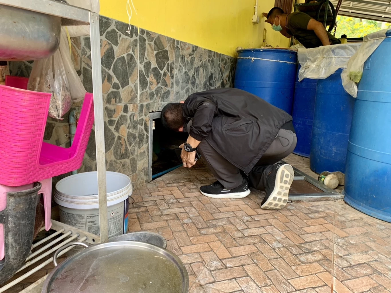 ตร.ตั้ง 4 ปมสังหารสาวใหญ่หมกใต้ถุน พร้อมลุยหามือถือที่คาดเป็นหลักฐานสำคัญ