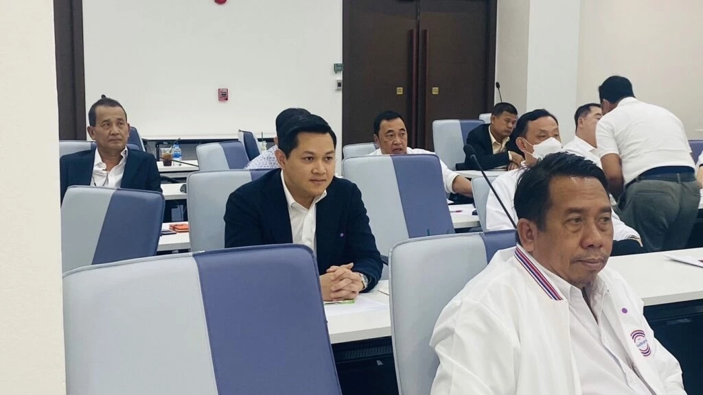 เปิดใจที่แรก “ป๊อป นิธิ บุญยรัตกลิน” ลุยสนามการเมืองชิง ส.ส. สังกัดบิ๊กป้อม