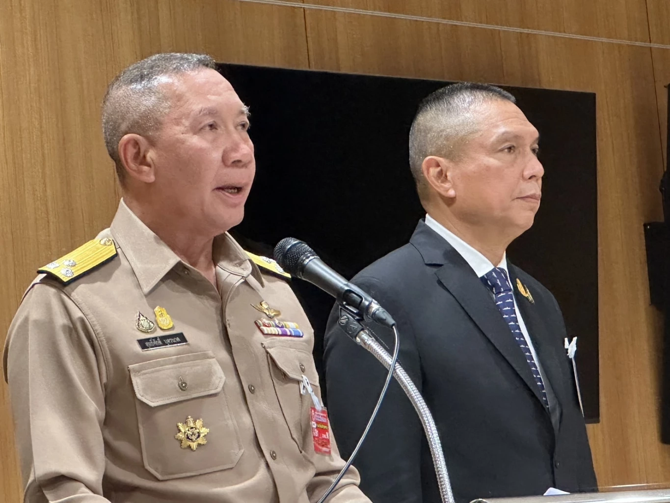 พลเรือโท สุทธิศักดิ์ บุตรนาค เจ้ากรมอู่ทหารเรือ