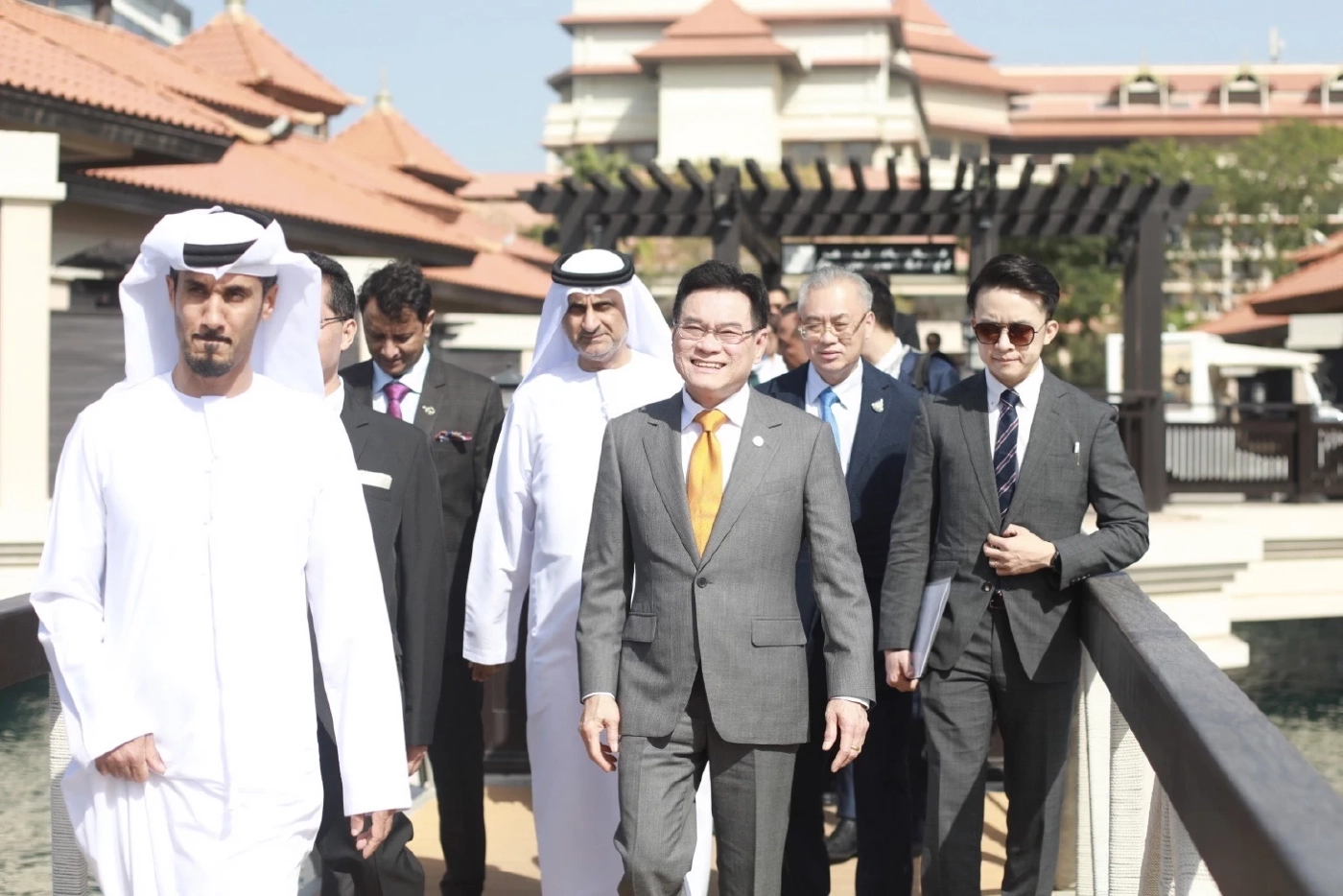 จุรินทร์ นำทัพโลจิสติกส์ไทย ลงนาม DP World ขยายเครือข่ายส่งสินค้าทั่วโลก