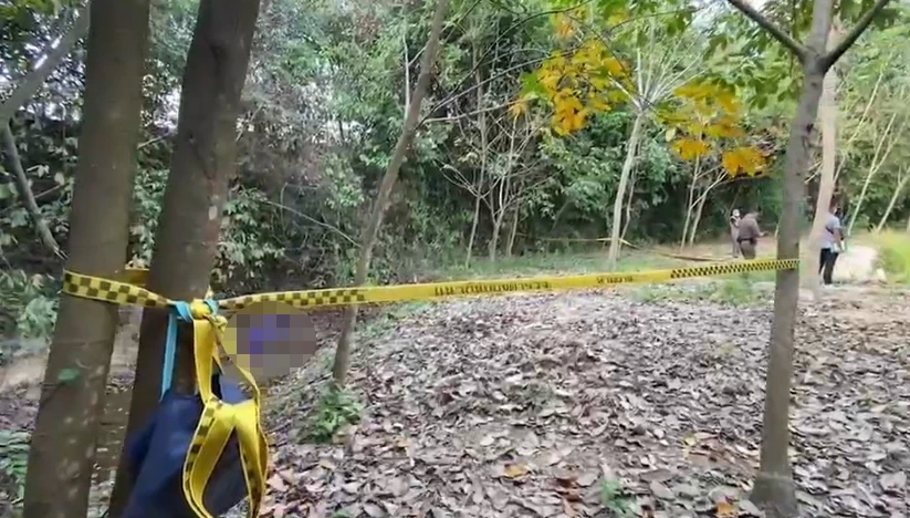 สุดโหด! แทงคอหนุ่มโรงไฟฟ้า ทิ้งศพบ่อตกปลา ตร.ยังมืดแปดด้าน