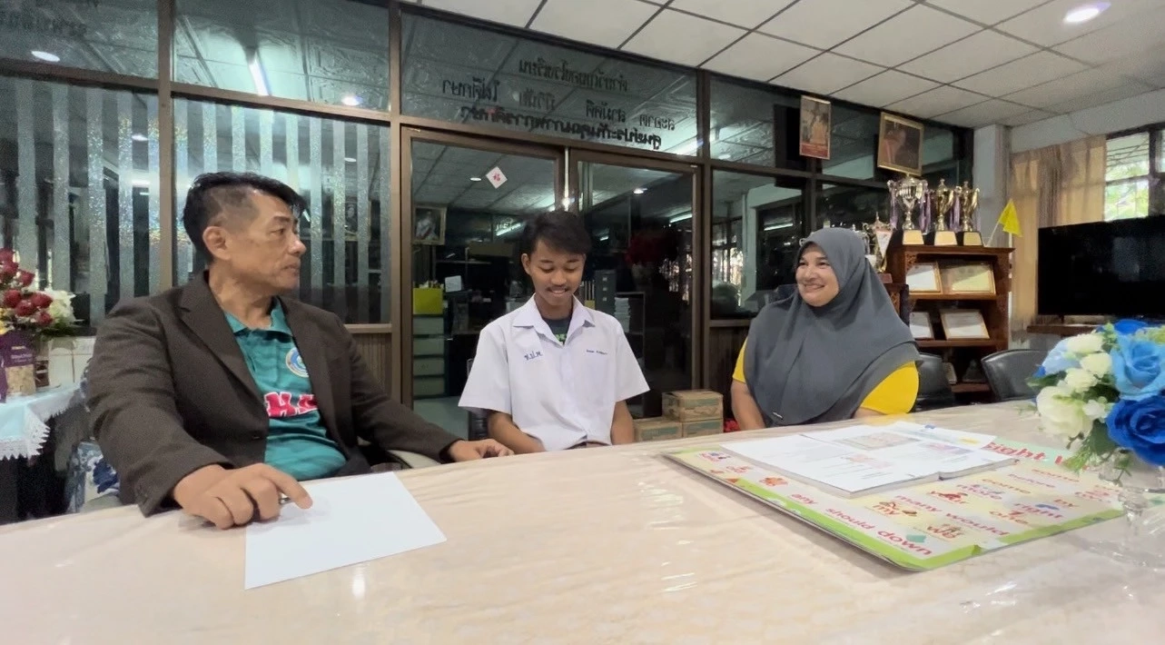 นายพิชยุทธ ประสพเหมาะ อายุ 16 ปี ฮีโร่ที่กระโดดน้ำลงไปช่วยผู้ประสบเหตุ