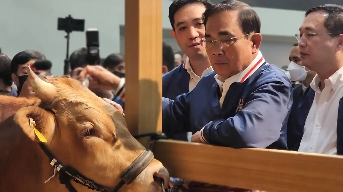 "นายกฯ" ลั่น พร้อมเดินหน้าแผนขับเคลื่อนศก.ฐานราก ทำชุมชนเข้มแข็ง