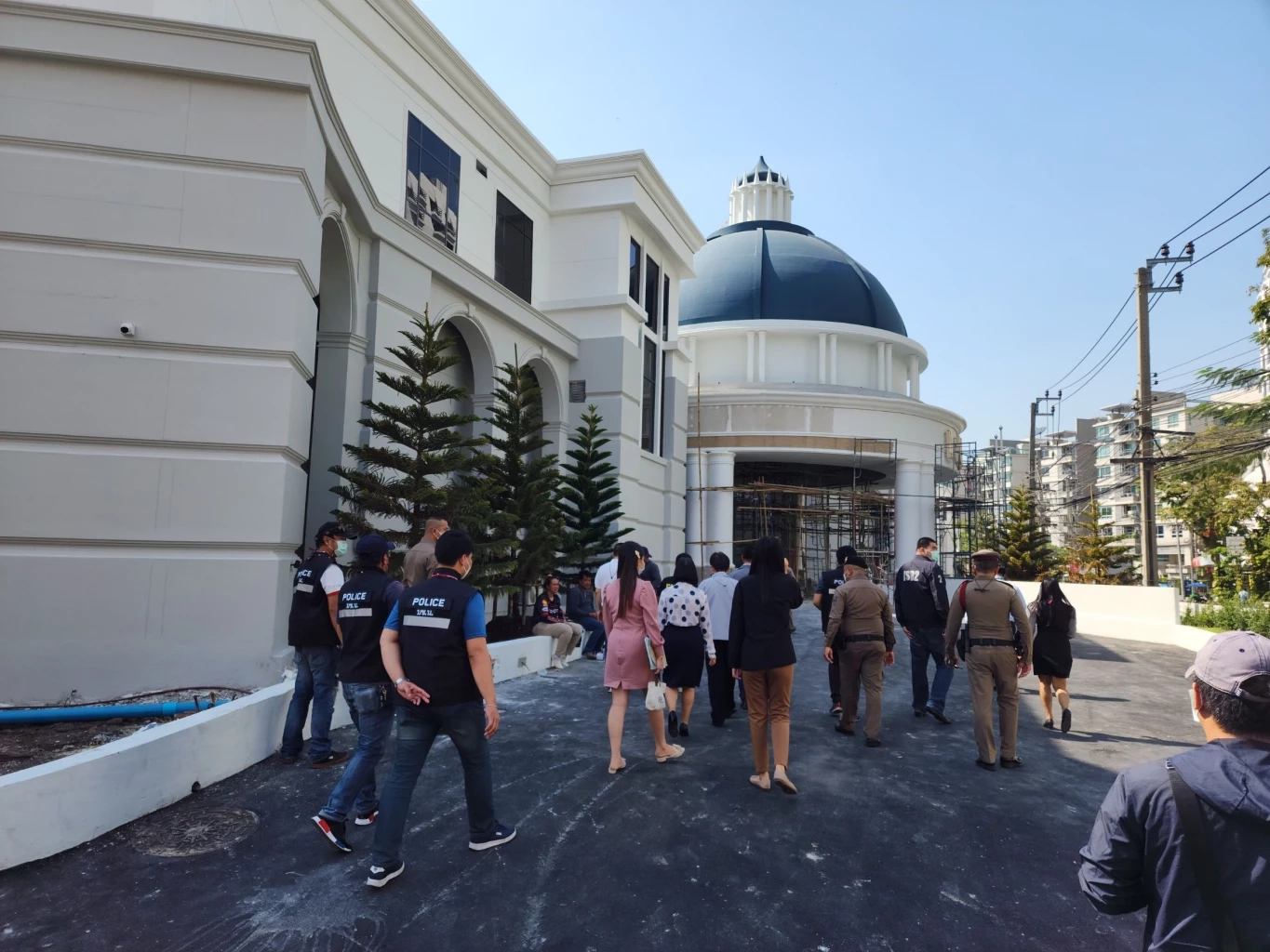 เปิดข้อมูลการค้าเก่า - ใหม่ "ลาลิซ่าอาบอบนวด" เจ้าของใหม่ต้องแจงที่มา