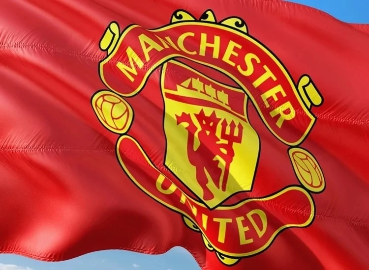 สุดปัง กลุ่มทุนกาตาร์ ยื่น 5 พันล้านปอนด์ ซื้อสโมสรแมนยูฯ 