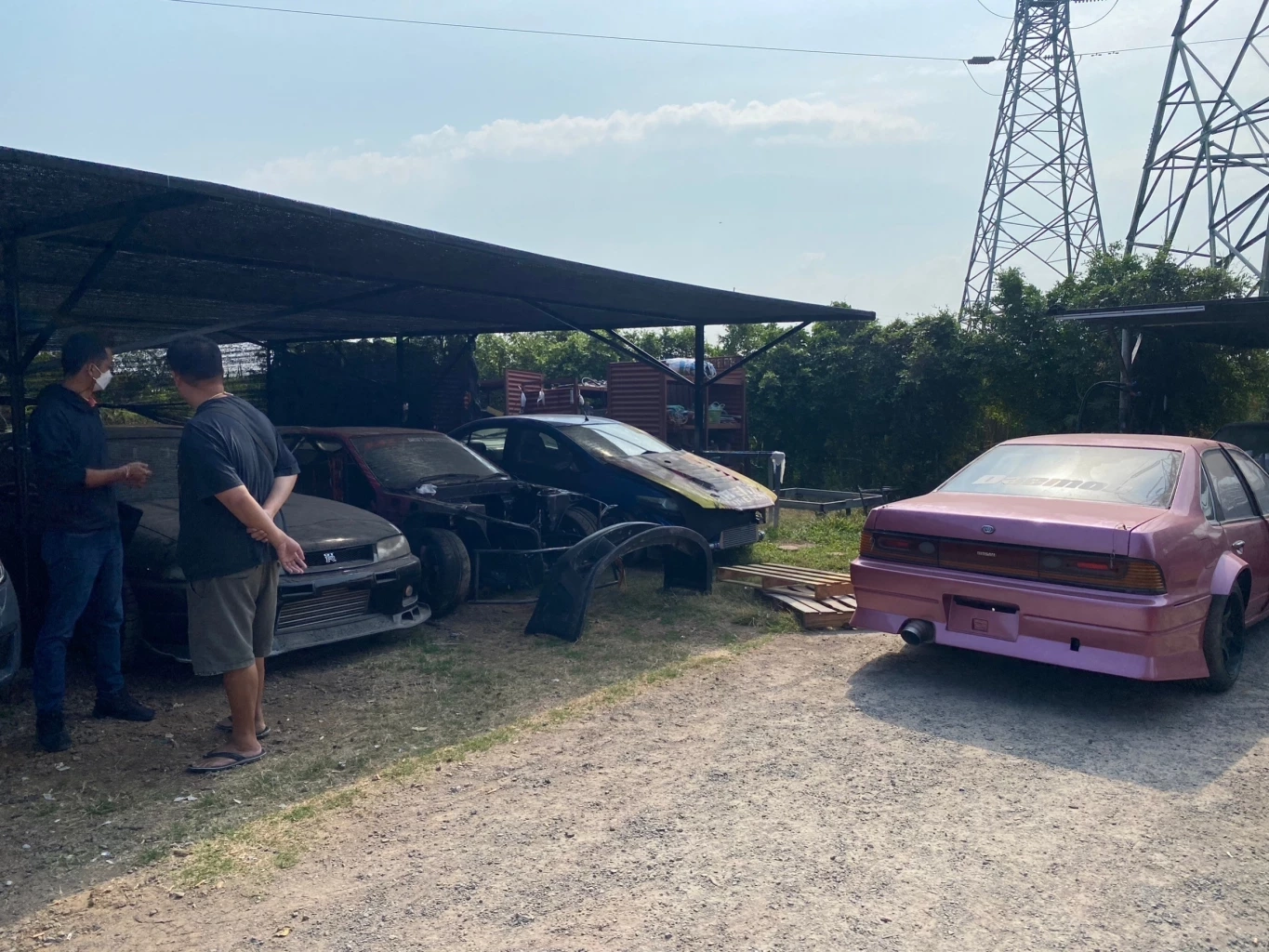 ขยายผล"มาเก๊า 888" บุกค้นอู่“ช่างตู่ โคราช” พบซุกรถแข่ง"เบนซ์ เดม่อน"