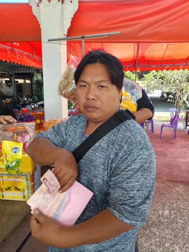 "พี่ต่อ" เล่านาทีสุดขนลุกซู่ "น้องทีน อ้วนตรึ้ม" แวะมาหา แมวยังนอนหงายท้องอยู่สองตัว