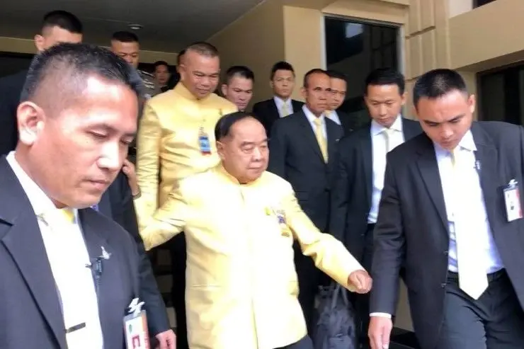 ภาพที่คุ้นตาก่อนหน้านี้ของพลเอกประวิตร วงษ์สุวรรณ