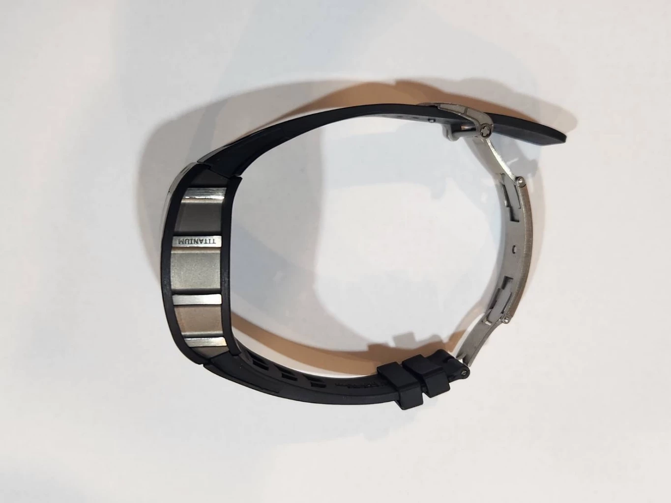 ชื่นชม ตร.ลุมพินี ช่วยนทท.เวียดนาม ตามหานาฬิกาหรู มูลค่า 6 ล้าน เจอในวันเดียว