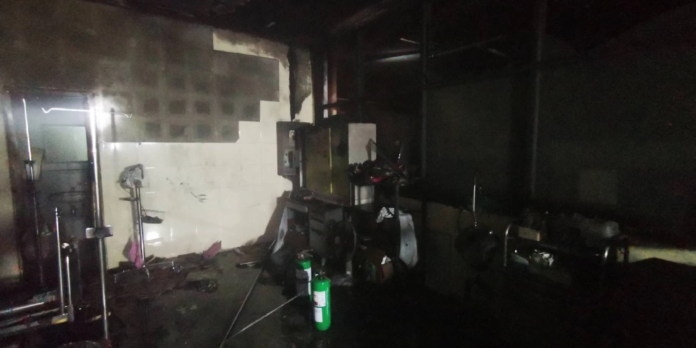 พฐ. เร่งตรวจสอบหาสาเหตุ ไฟไหม้ห้องฉุกเฉิน โรงพยาบาลดำเนินสะดวก