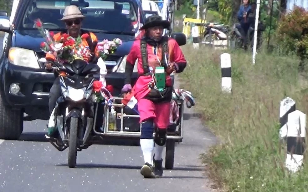 ลุงแมว วิ่งพิสูจน์รักแท้ ถึงสตูลแล้ว เตรียมจดทะเบียนกับหญิงคนรักพรุ่งนี้