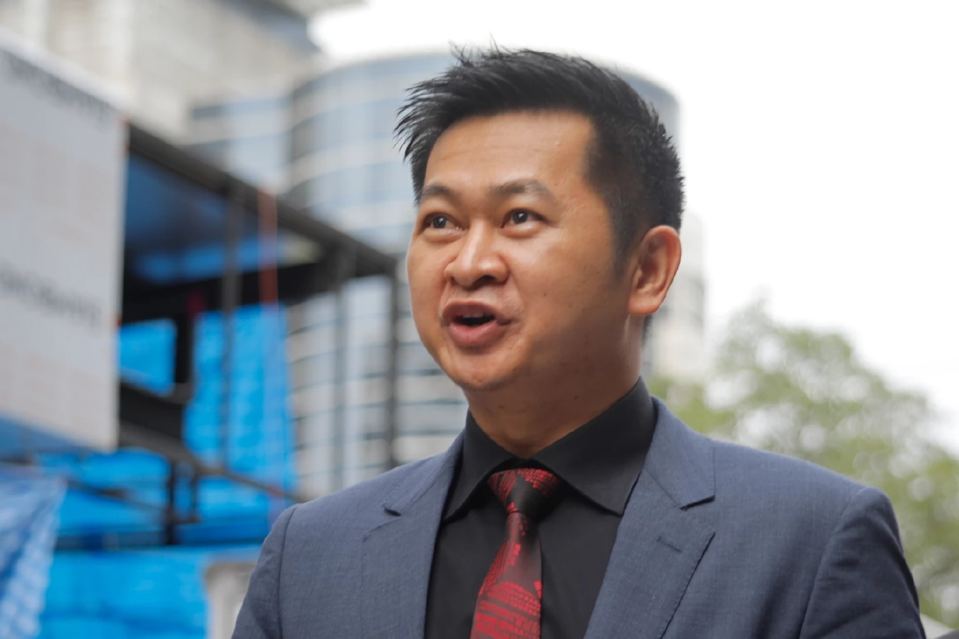 นายวิญญัติ ชาติมนตรี ทนายความ