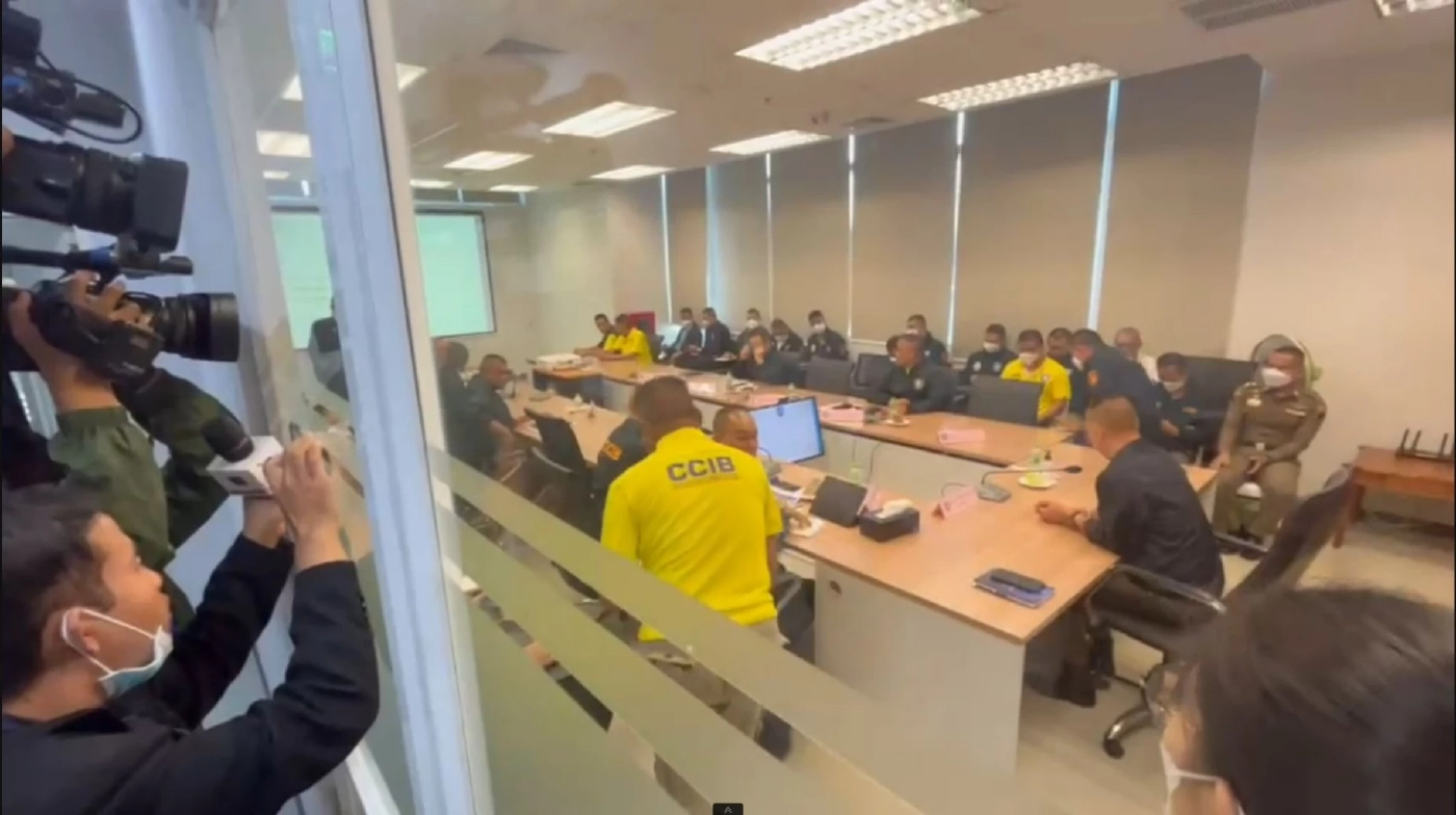 "อัจฉริยะ"หอบหลักฐาน สามีดารา"ห"เอี่ยวเว็บพนันให้ ตร.ไซเบอร์ตรวจสอบ