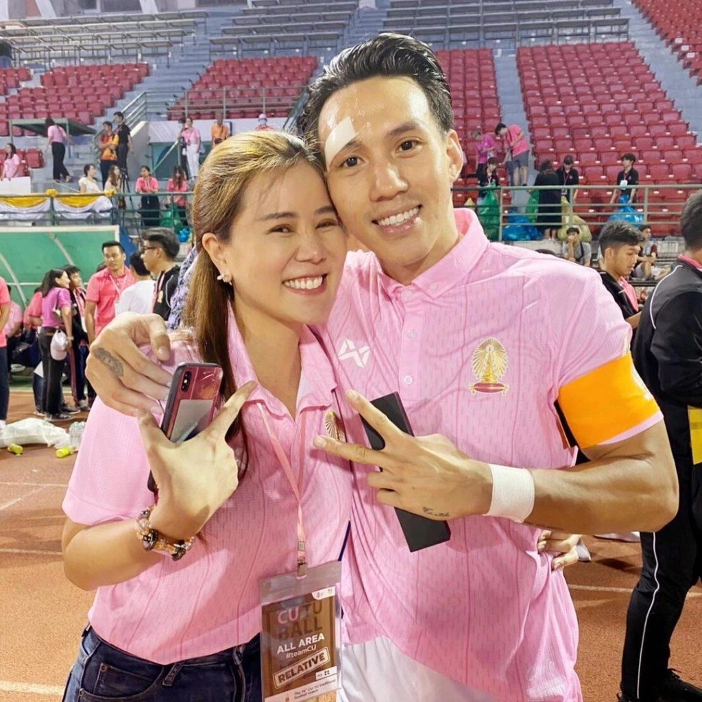 หล่อเลือกได้ “ลีซอ” เคยคบผู้หญิงทีละ 4-5 คน กว่าเจอแฟนคนนี้ ที่รักหมดใจ