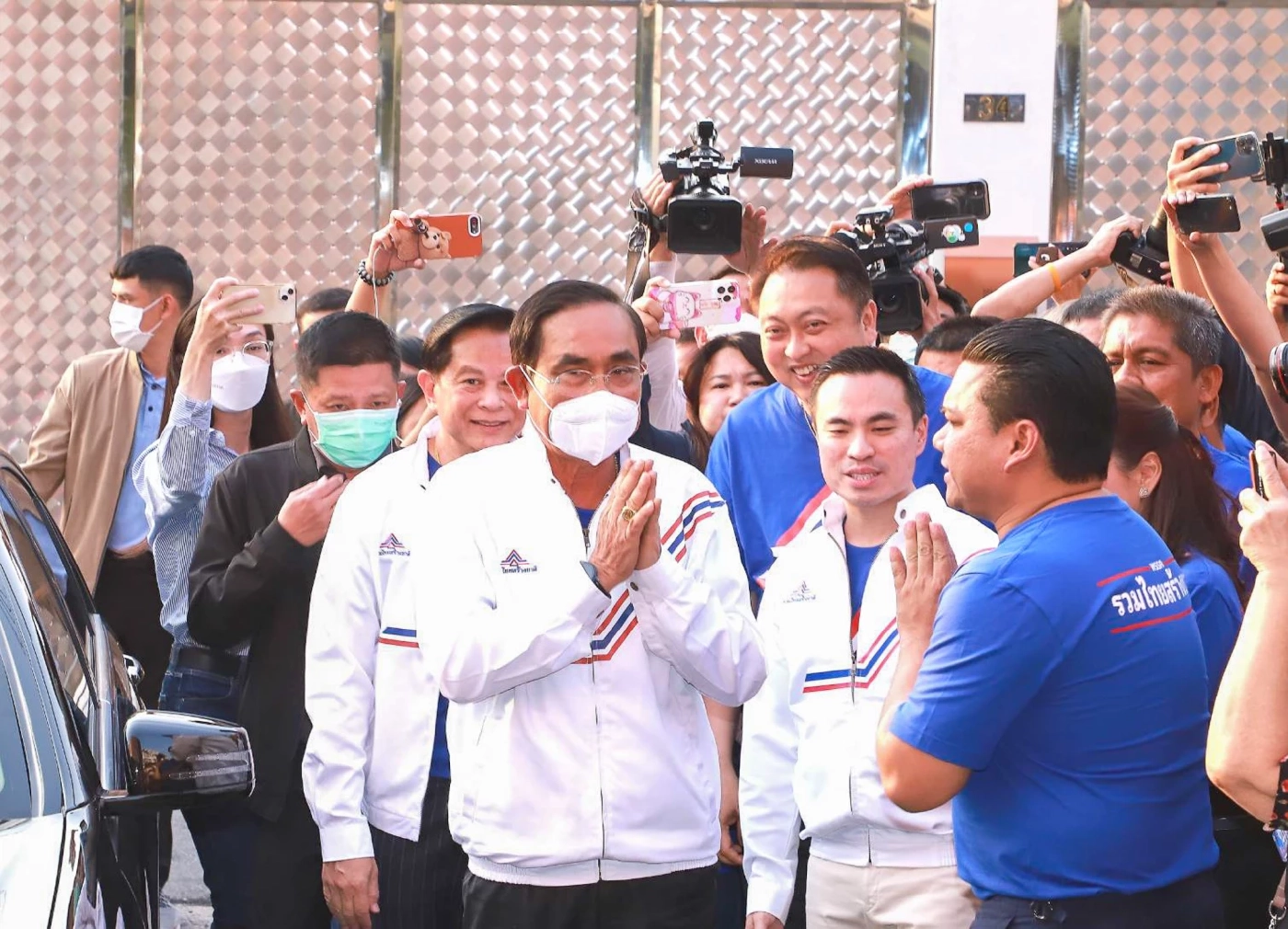 “บิ๊กตู่” เข้า "รทสช."ครั้งแรก ลั่นขอเป็นอันดับ 1 ใน 500 ที่นั่ง