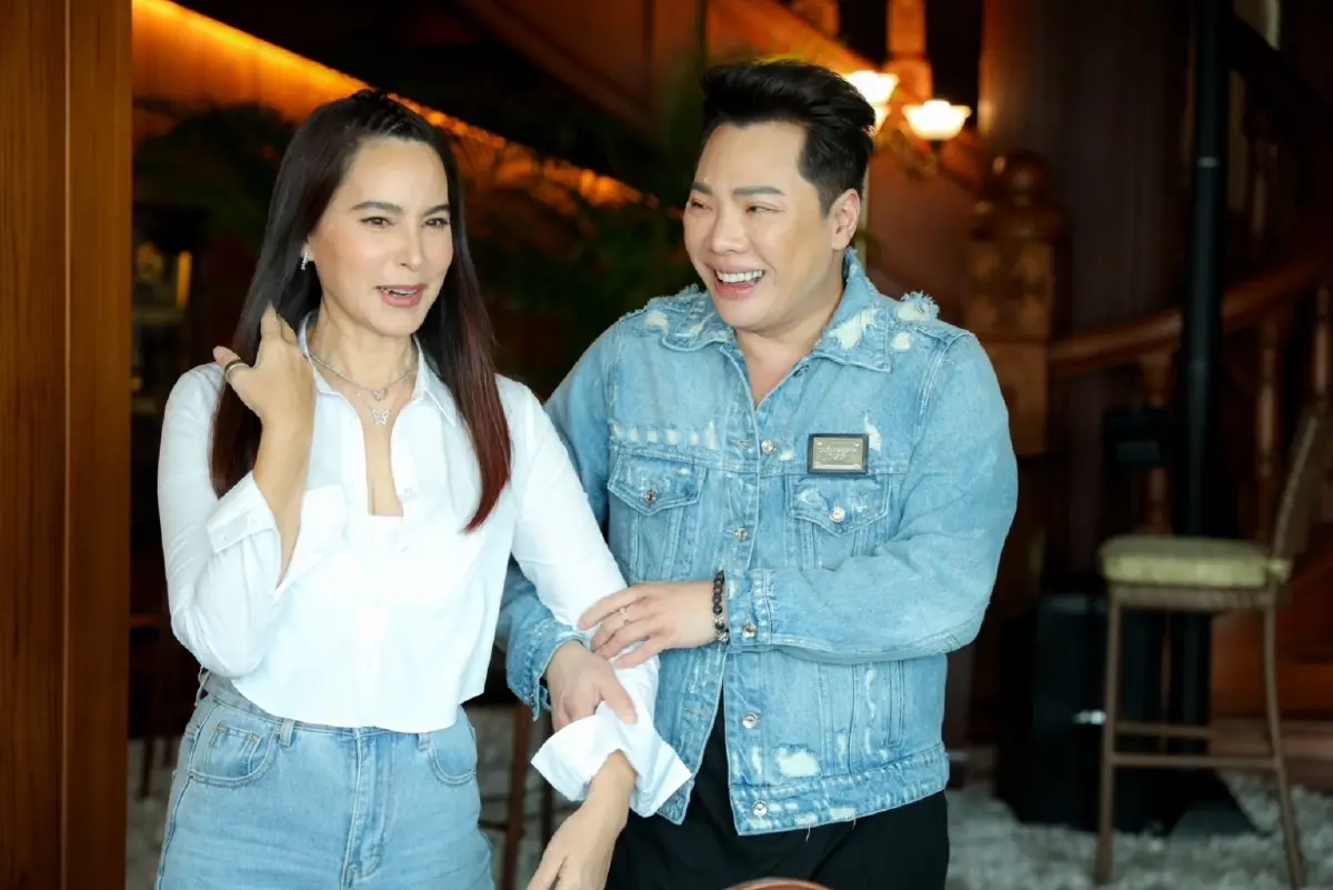มดดำ น้ำตาแตก เจอ มาช่า  และ คุณพ่อสุชาติ  เซอร์ไพรส์กลางรายการ 