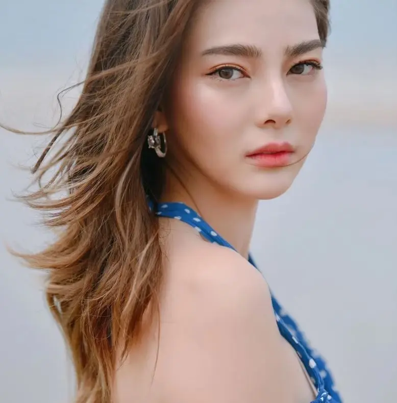  "ดิว อริสรา" ดารานักแสดง