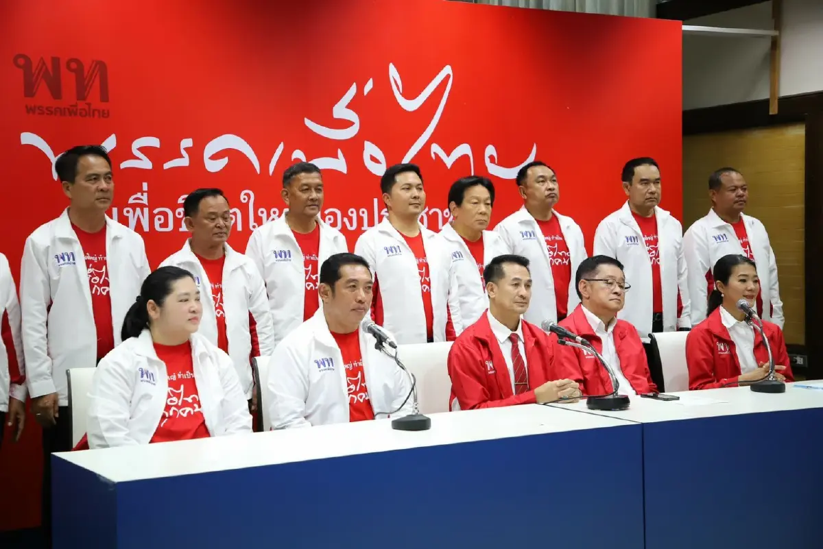 "สนธยา" ยกทีมชลบุรีกลับบ้าน"เพื่อไทย" มั่นใจ ชนะแลนด์สไลด์ยกภาคตะวันออก