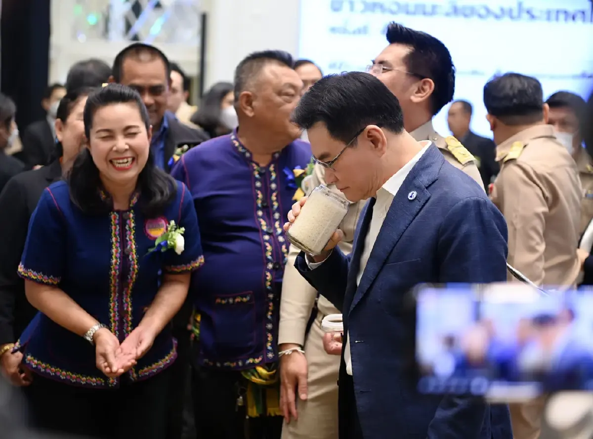 “จุรินทร์”มอบรางวัล ข้าวคุณภาพดี ปี 65 คาดปีนี้ไทยส่งออกข้าวทะลุ 8 ล้านตัน