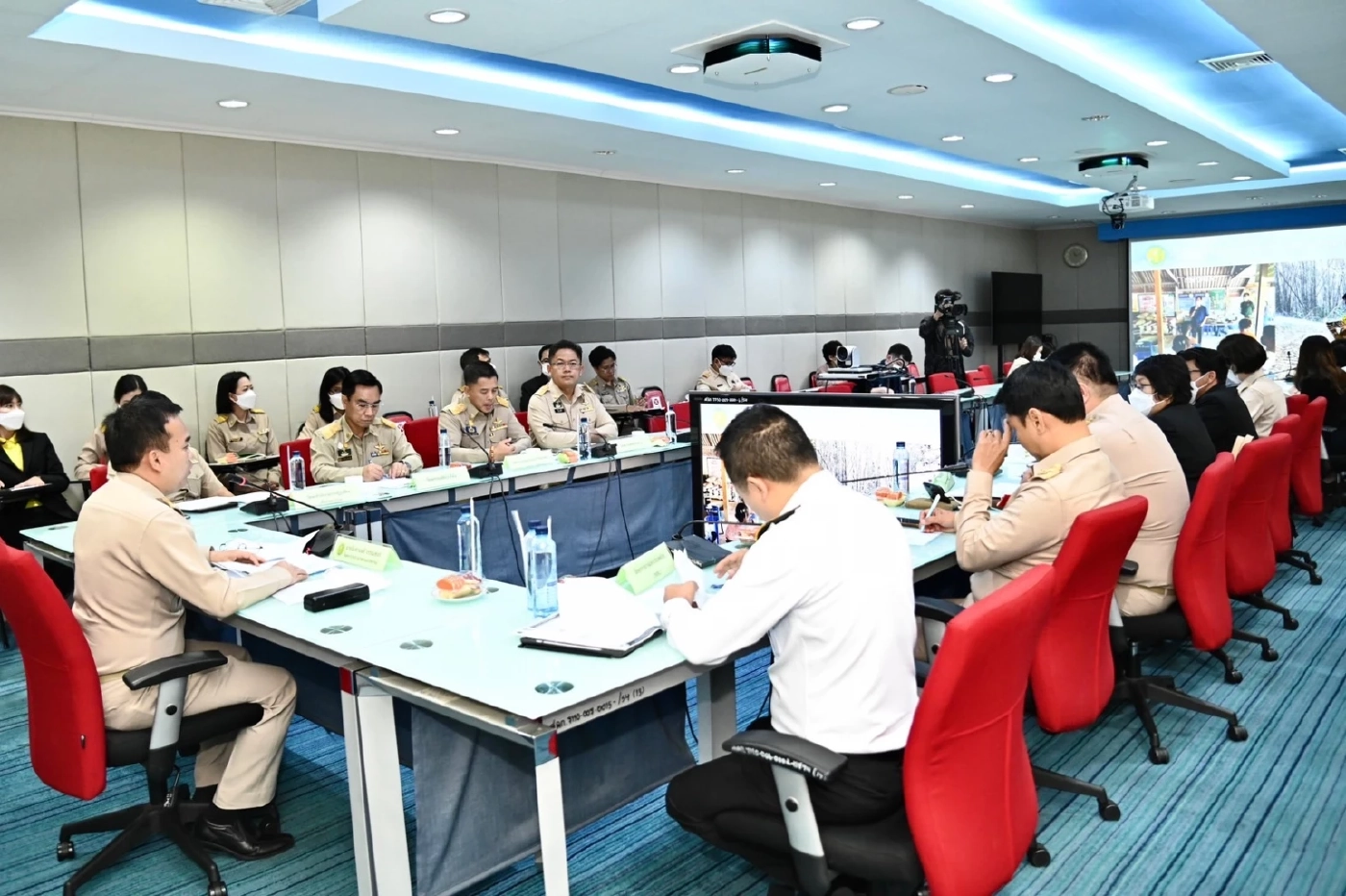 เกษตรฯ ระดมกำลัง แก้วิกฤตฝุ่น "PM 2.5" เล็งทำต้นแบบ เกษตรปลอดการเผา ลดฝุ่นพิษ