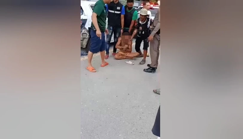 นายตรีทัศน์ สลัดทุกข์ อายุ 44 ปี พ่อคลั่ง