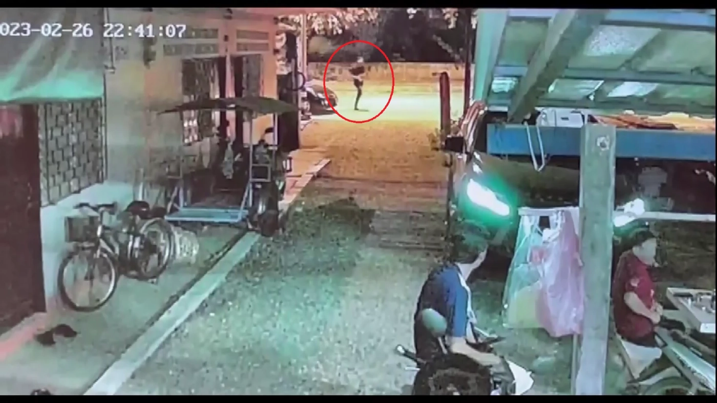 เปิดคลิปวงจรปิด มือปืนยิงถล่ม "อ้วน บ้านอิฐ" คนสนิทอดีตนายกอบต.