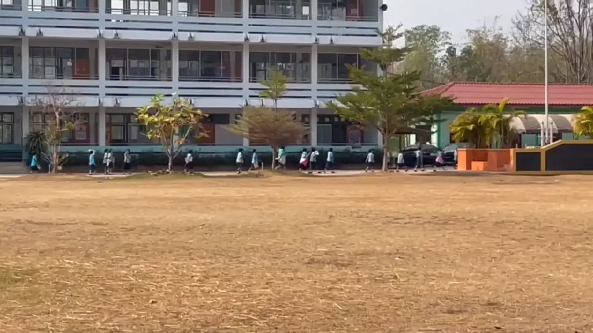 ผวาแก๊งลักเด็ก บุกถึงโรงเรียนอนุบาล นักเรียนสู้กัดแขนจนหนีรอดหวุดหวิด