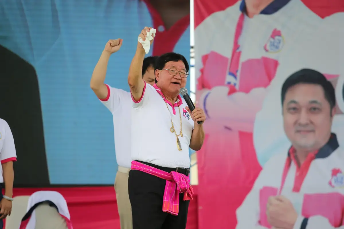 นายประภัตร โพธสุธน เลขาธิการพรรคชาติไทยพัฒนา