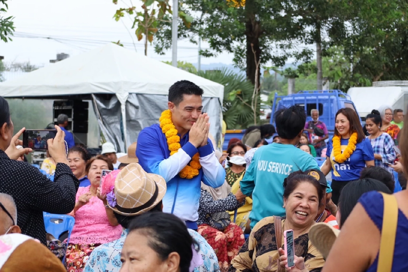 “กรณ์”  ดึง “จูรี”  ลงพื้นที่ภูเก็ต มั่นใจคว้า ส.ส. ภาคใต้อย่างน้อย 5 ที่นั่ง