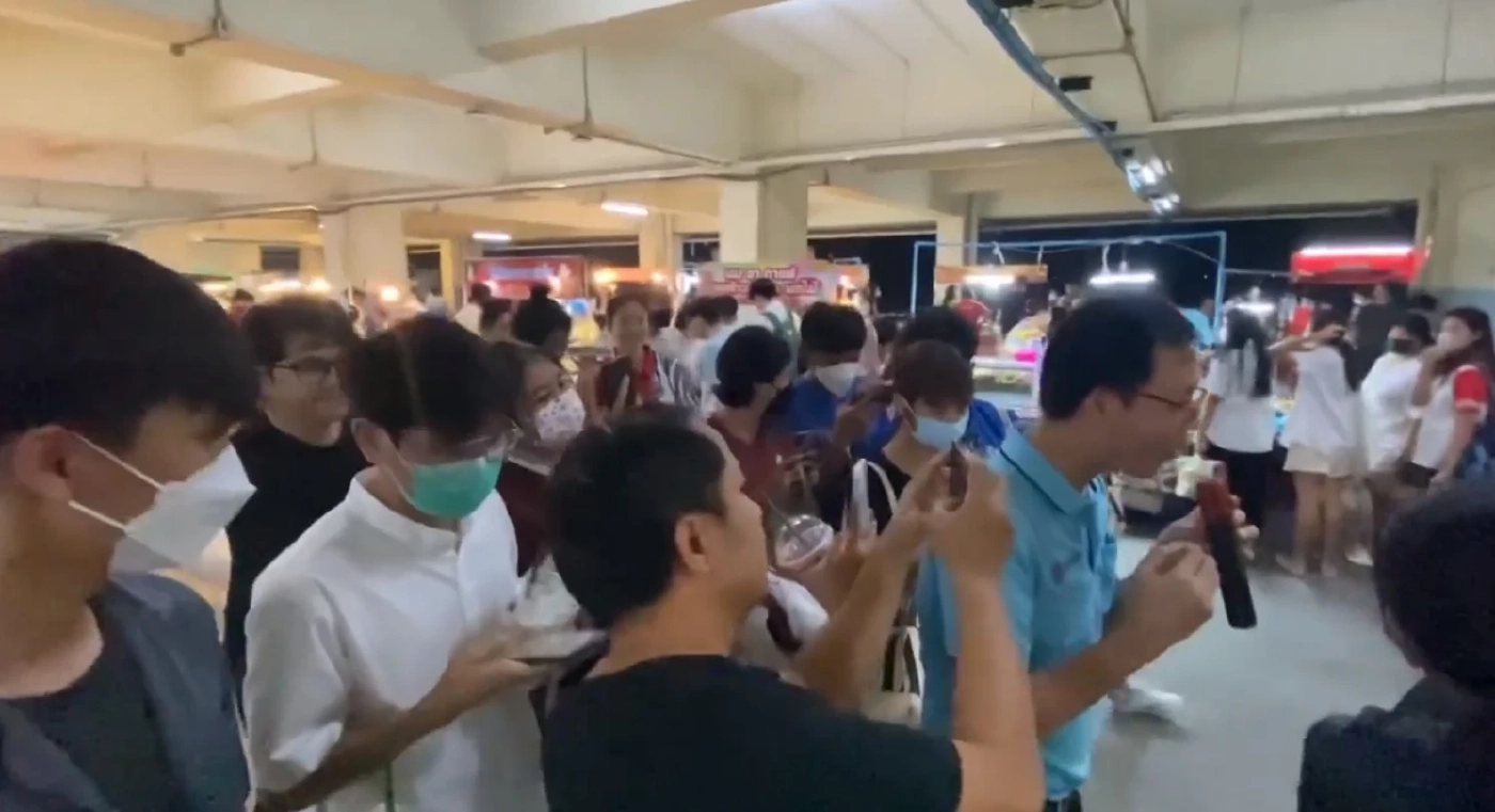 "ลุงป้อม" ลุยมศว.องครักษ์ วิดีโอคอล ชวนร่วมกันพาสังคม ก้าวข้ามความขัดแย้ง