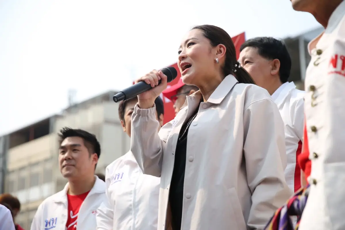 "แพทองธาร"ไม่สนฤกษ์เปิดตัวแคนดิเดตย้ำยุบสภาพร้อมเลือกตั้ง 66 ทันที