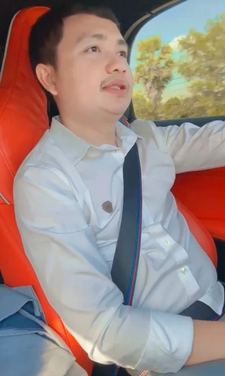 ครูไพบูลย์ แสงเดือน