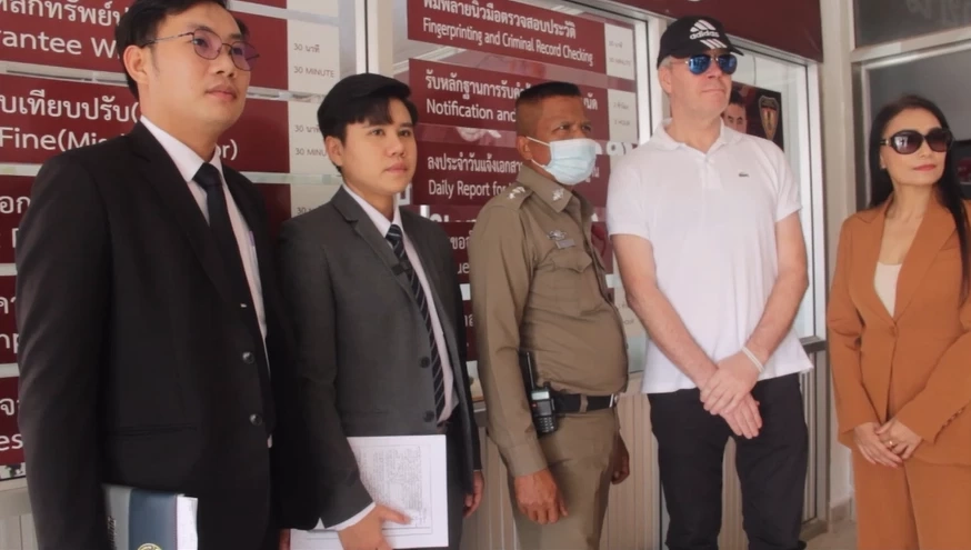 ทนายพาฝรั่งชาวฮอลแลนด์ แจ้งจับสาว ผอ.อบจ. ฉ้อโกง ตร.เรียกพบ 14 ก.พ. นี้