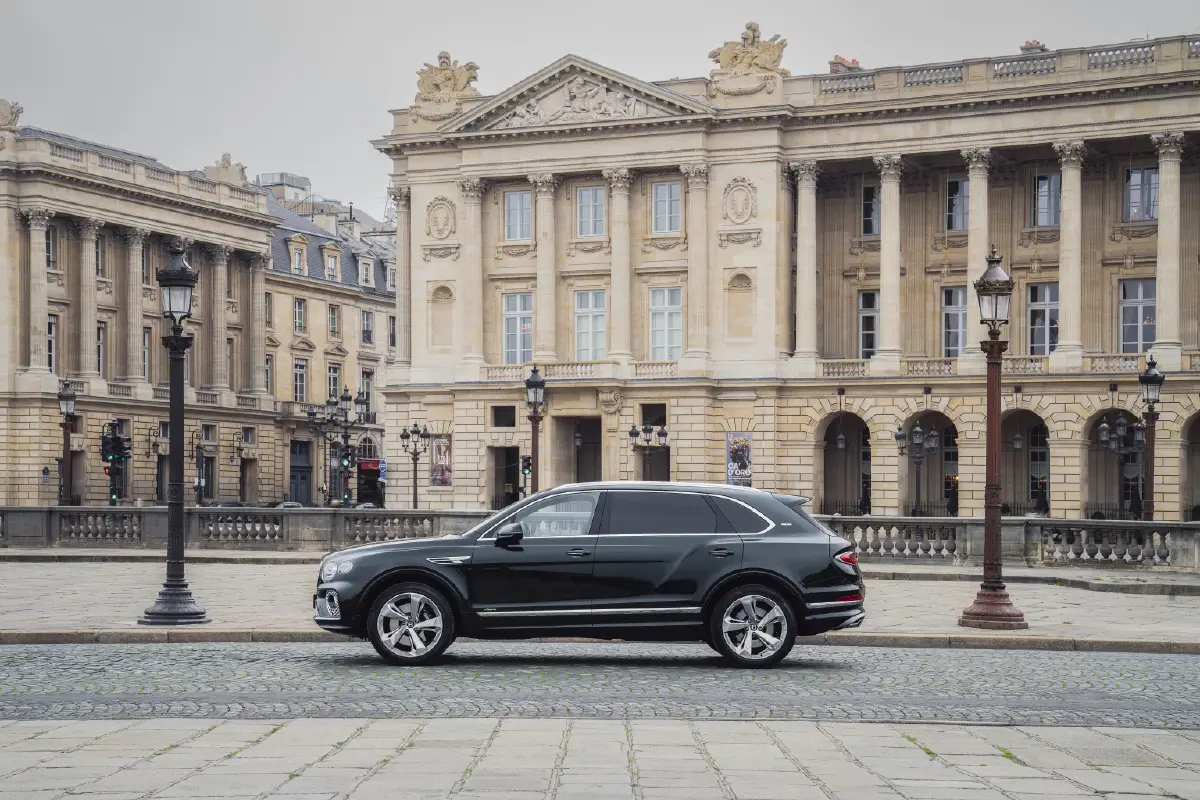 เจาะลึกหลัง "BENTAYGA EWB" คว้ารางวัลยานยนต์ห้องโดยสารโด่ดเด่น จากฝรั่งเศส