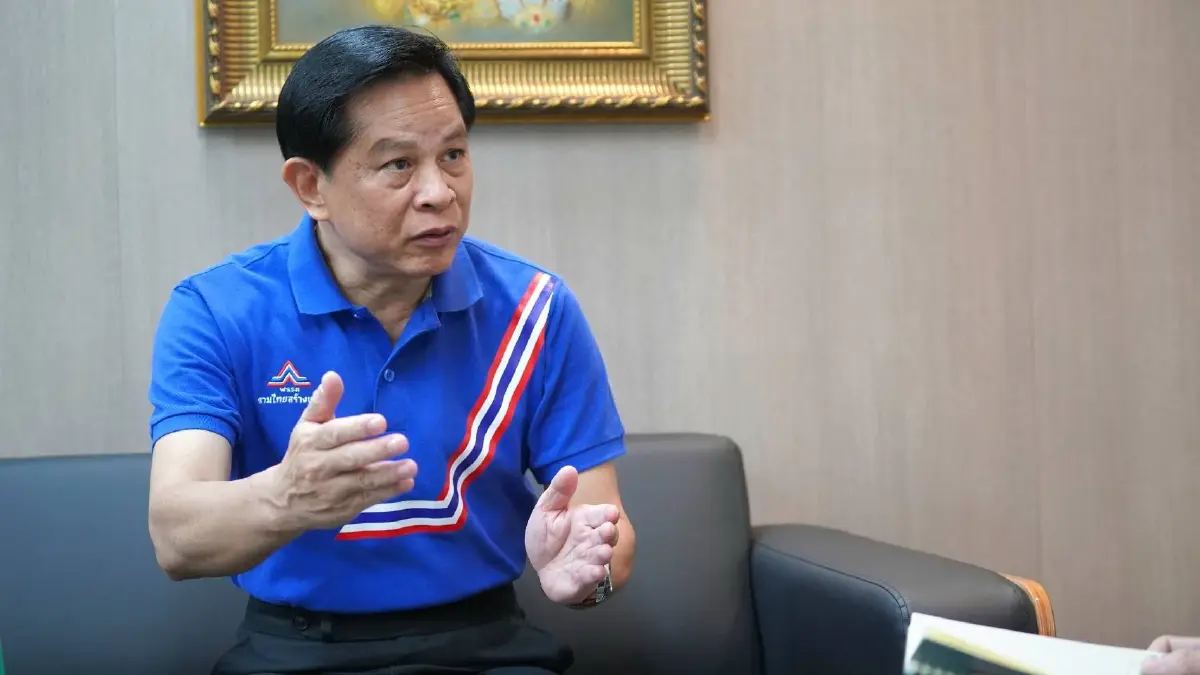 “พีระพันธุ์” วอน  ปมขึ้นเงินเดือน “อบต.” อย่าโยงการเมือง