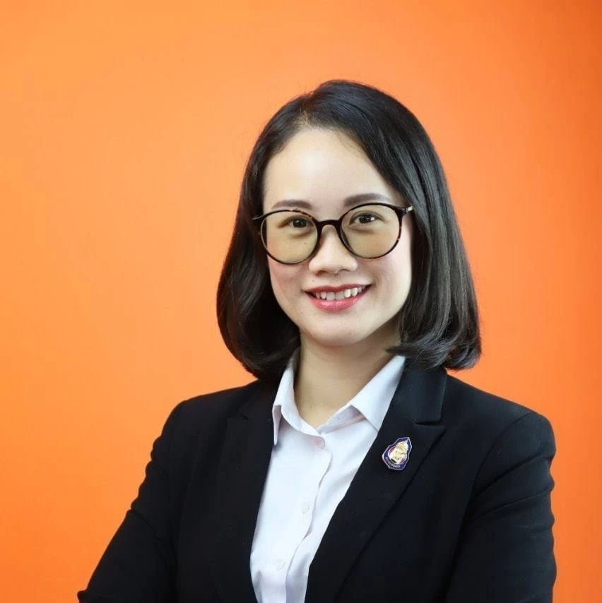 ญาณธิชา บัวเผื่อน 