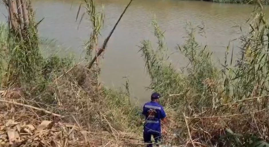 เจ้าหน้าที่เร่งว่างเหยื่อล่อ "เจ้าบอด" จระเข้หลุดลงแม่น้ำปิง