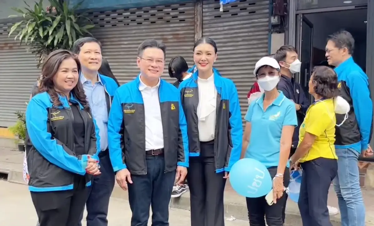“ลูกหมี” ซุปเปอร์โมเดล จ่อร่วมงานการเมือง ปชป.