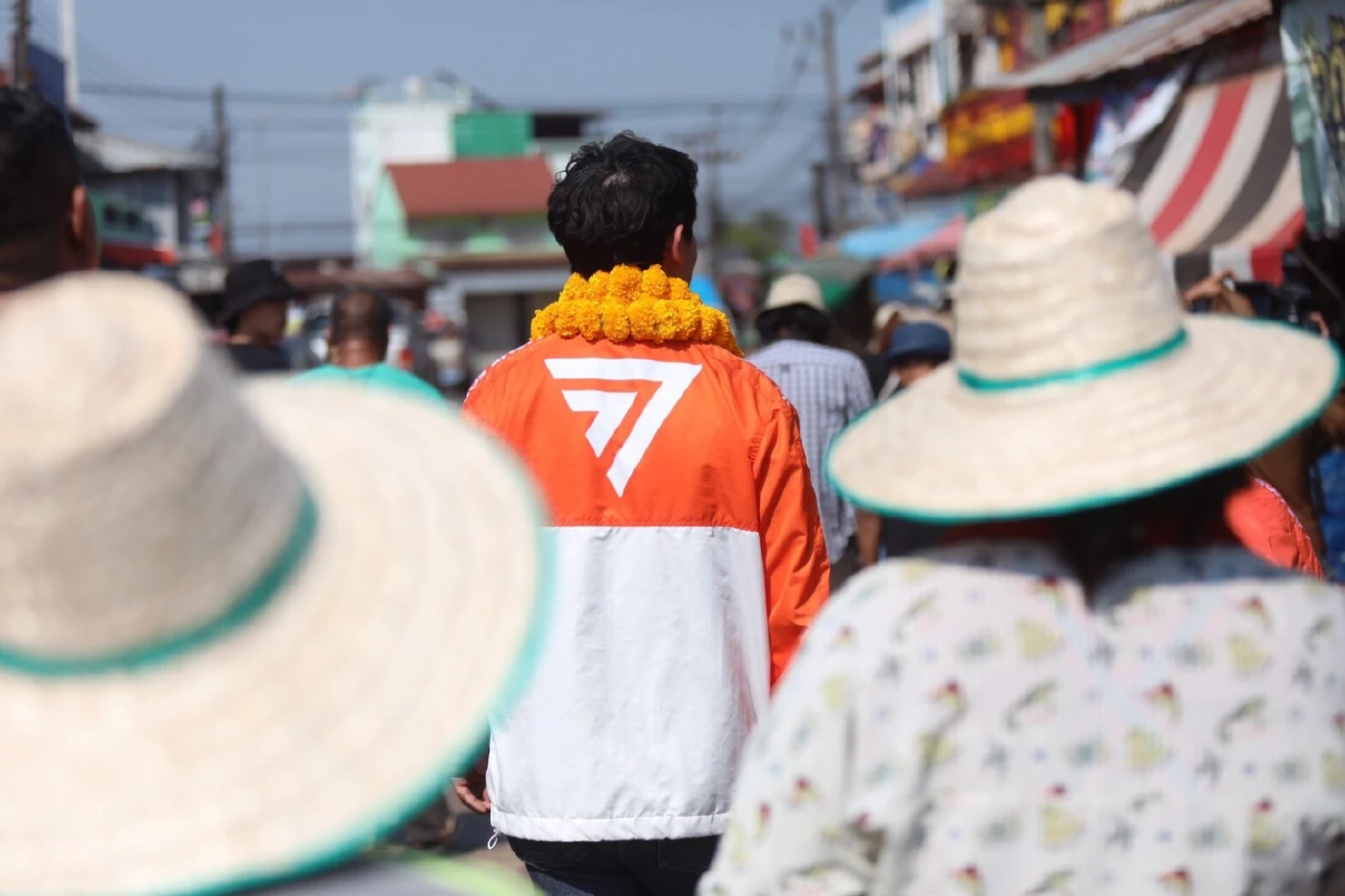 "ก้าวไกล" ร้าวลึกภายใน ทางแยกสีส้มที่ยากประสาน"ศึกเลือกตั้ง66"