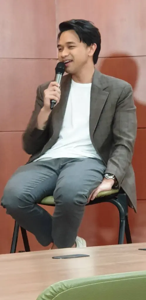 วราวิทย์ ฉิมมณี ผู้ดำเนินรายการ