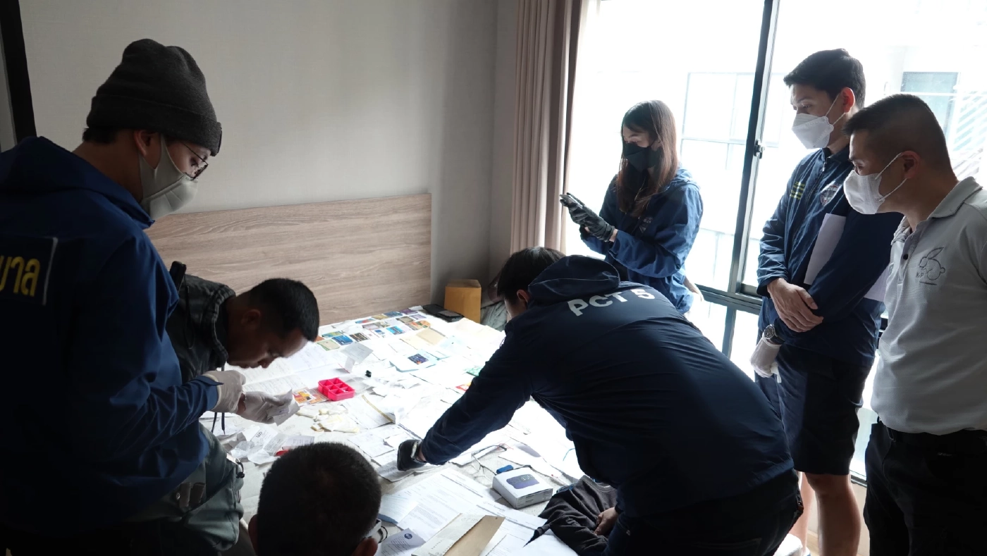 รวบอดีตทนาย ปลอมโปรไฟล์หล่อหรู ลวงสาวผ่านแอปฯหาคู่ หลอกเงินหมดตัว (มีคลิป)