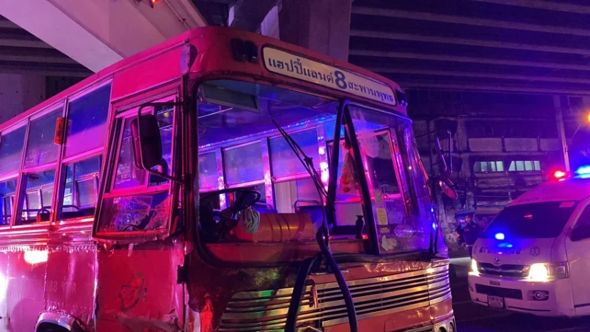 ย้อนตำนานรถเมล์สาย 8 เจ้าของฉายา "เดอะฟาสต์" ตัวจริงที่กลับมา