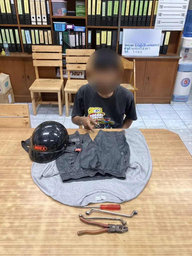 ตร.บางนา รวบโจรมืออาชีพตระเวนลักแบตเตอรี่รถ หาเงินซื้อยาเสพ
