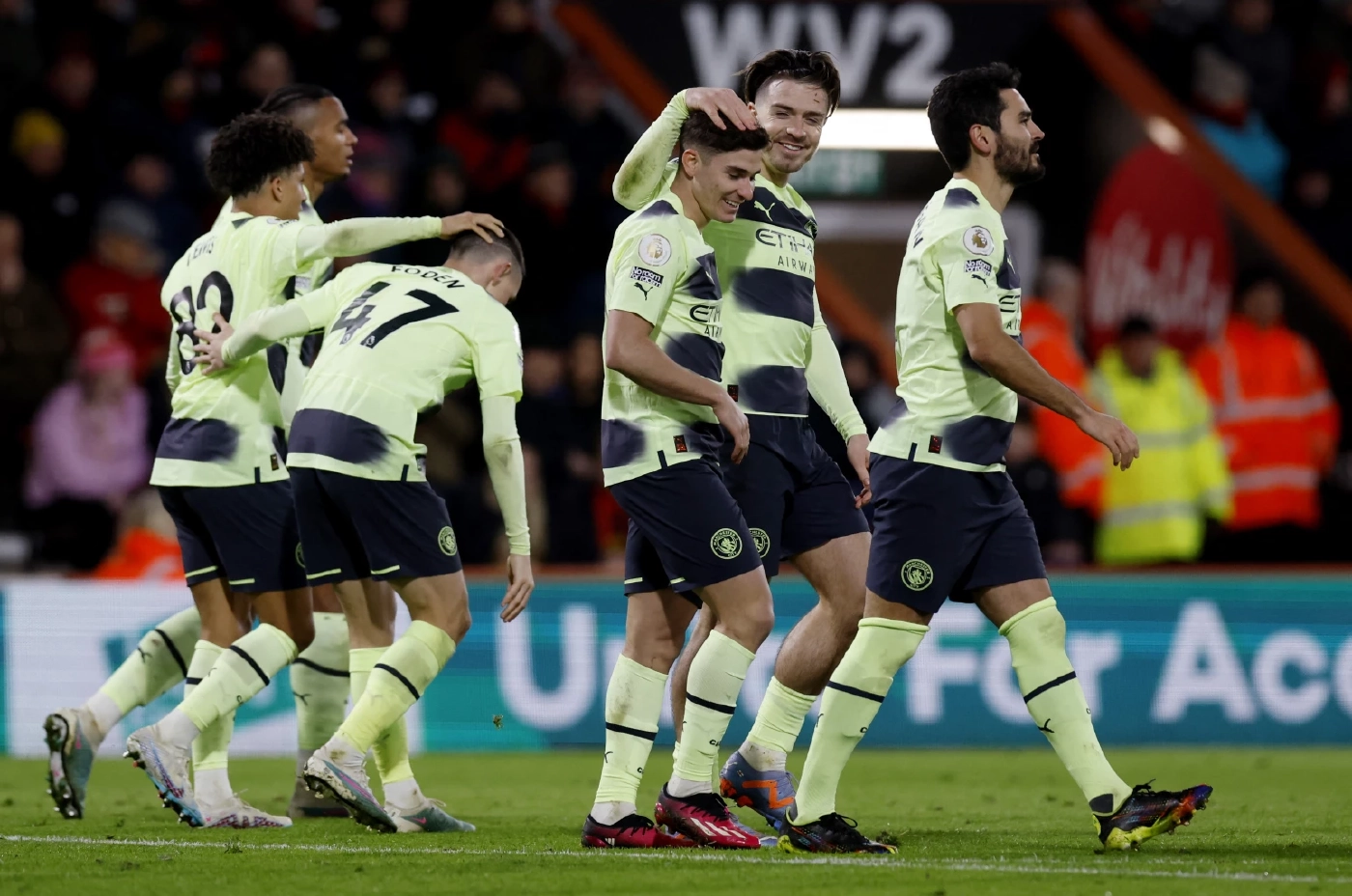 ถ่ายทอดสด "บริสตอลซิตี้ vs แมนซิตี้" เอฟเอคัพ 03.00 น. เช็กสถิติ-ความพร้อม-ช่องชมสด